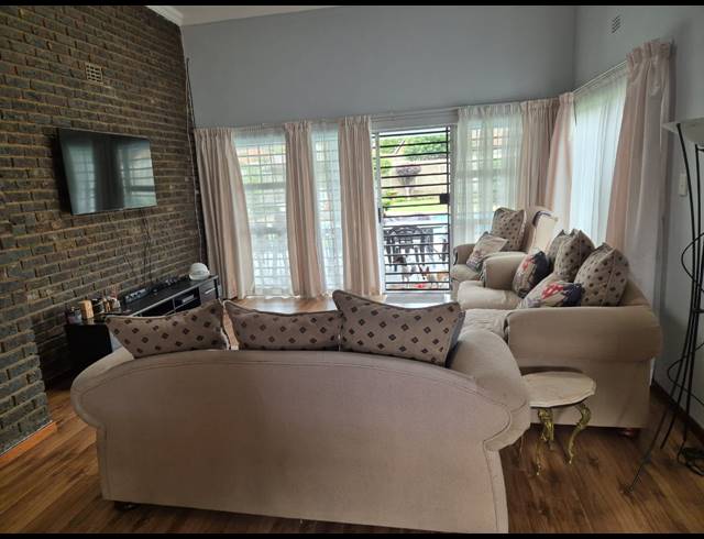 3 BEDROOM HOUSE TO LET IN VANDERBIJLPARK SW 2